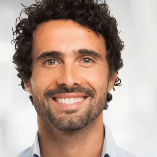 Hero Up-customer-3